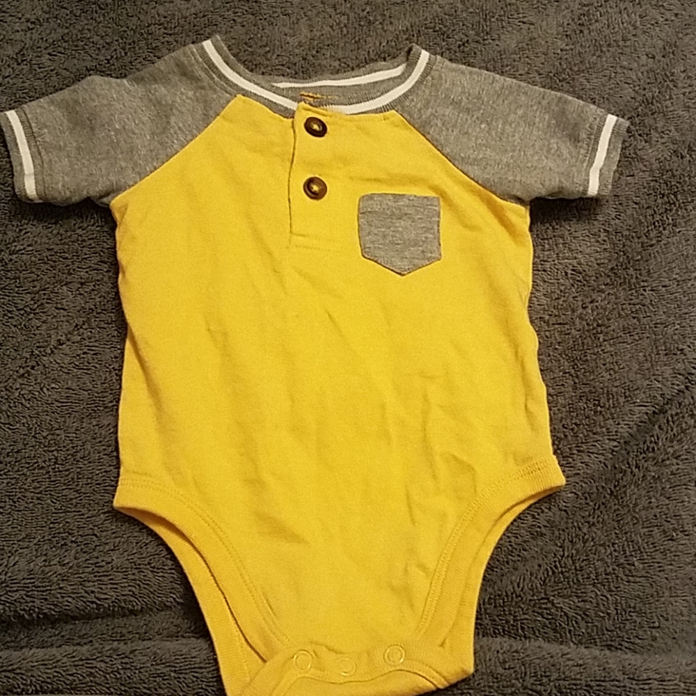Outfit - Picture 2 of 4